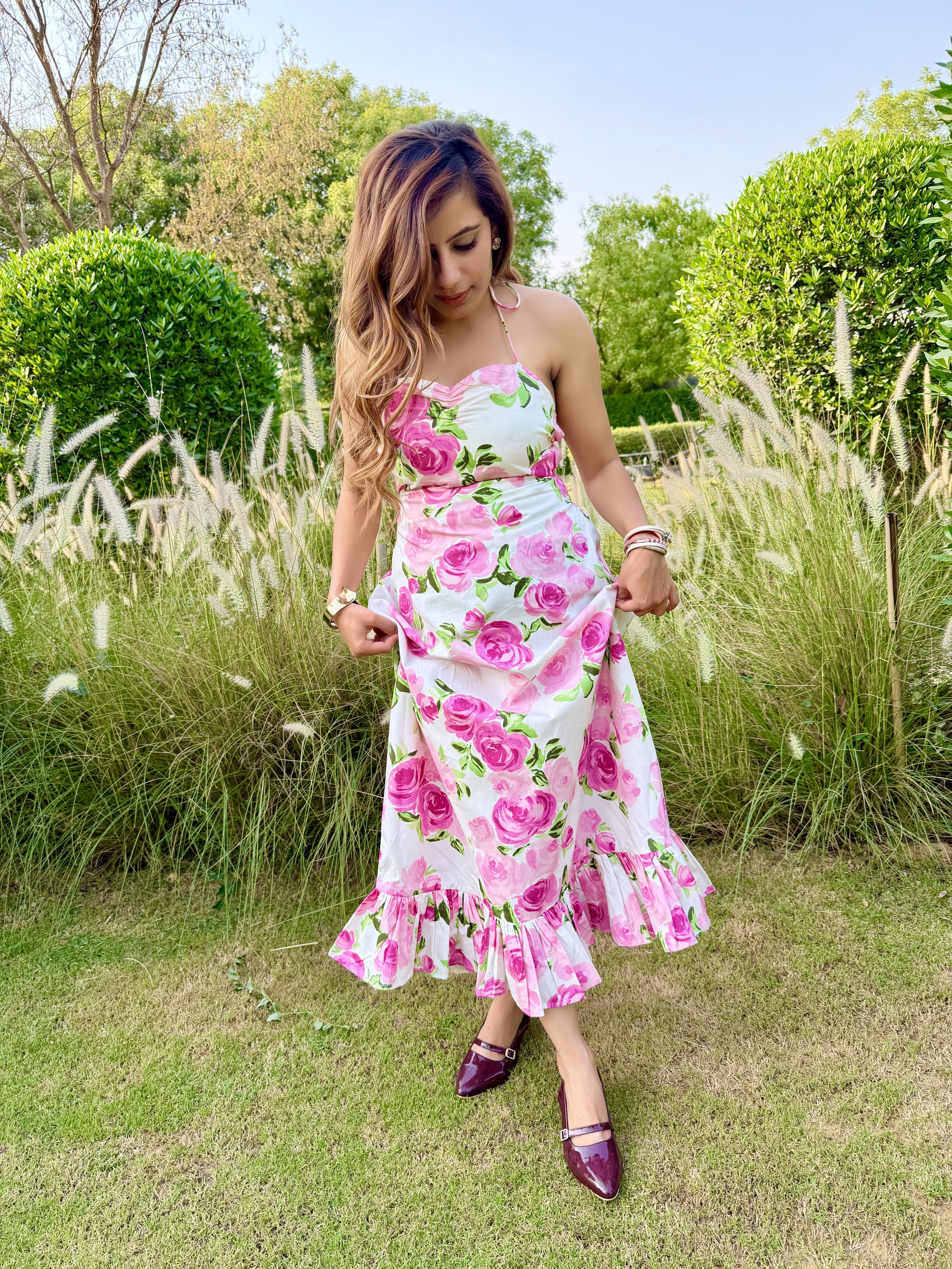 Rose line Backless Dress