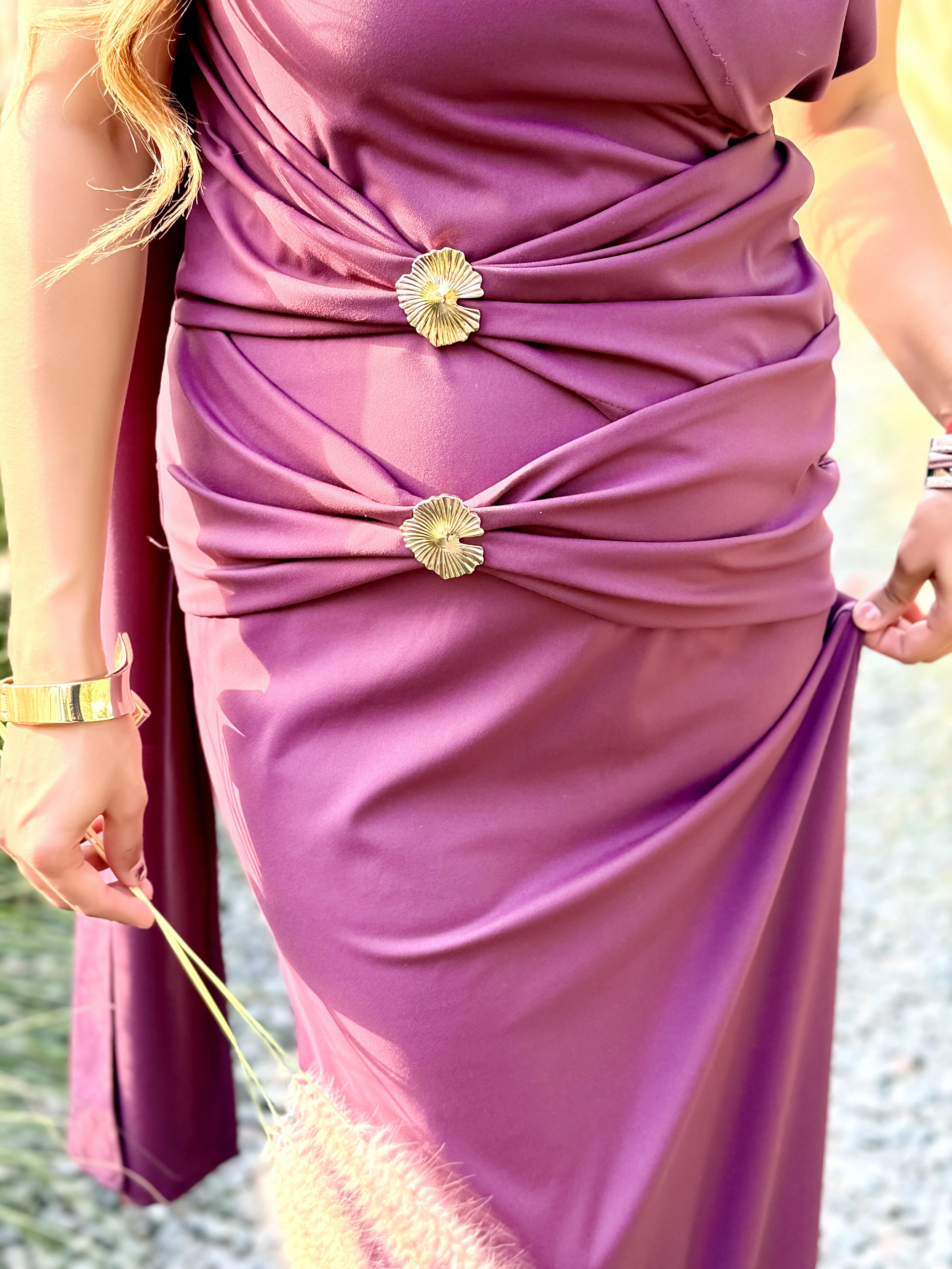 Veloura One-Shoulder Wine dress